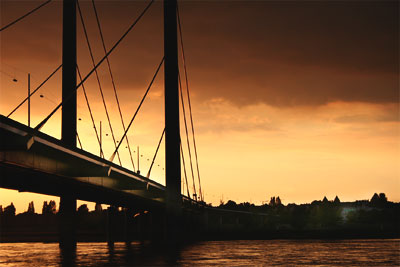 Kniebruecke_in_Abendstimmung_400.jpg